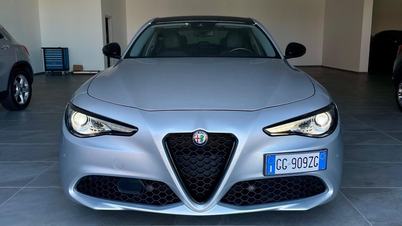 ALFA ROMEO GIULIA 2.2 TURBODIESEL EXECUTIVE 190CV - FULL LED, PELLE, CAR PLAY