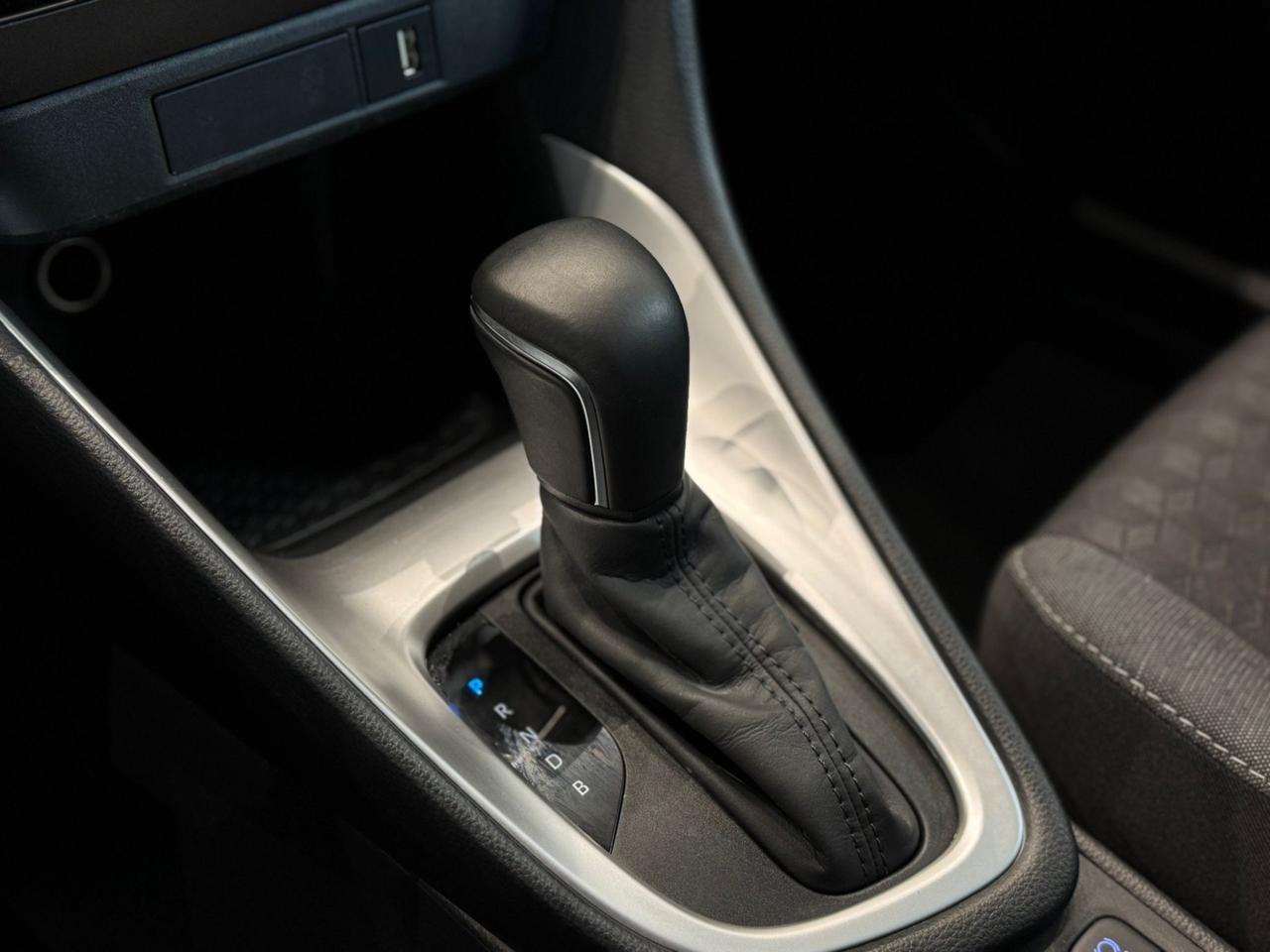 Toyota Yaris 1.5 Hybrid 5 porte Lounge