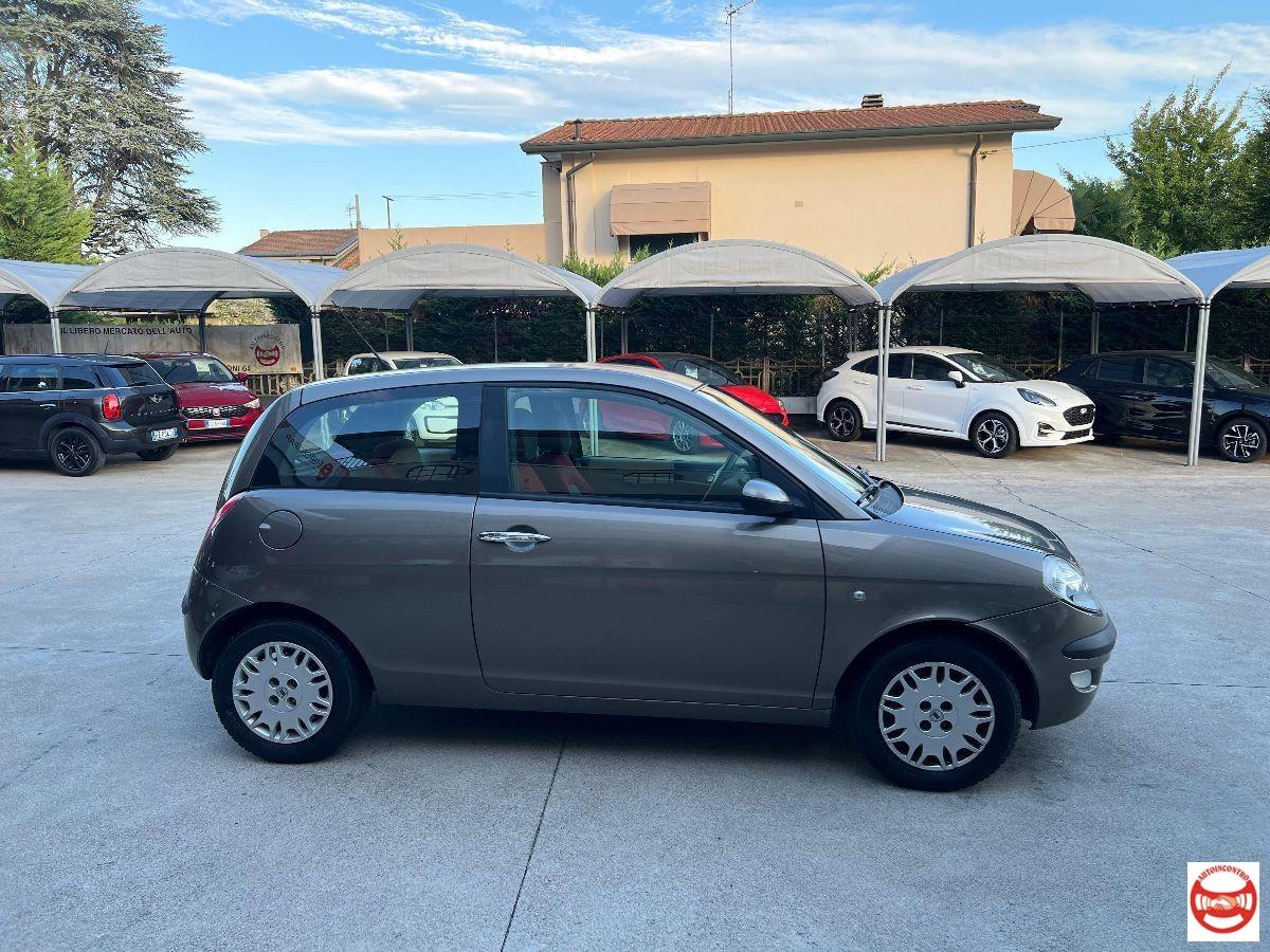 LANCIA - Ypsilon 1.2 8v Oro