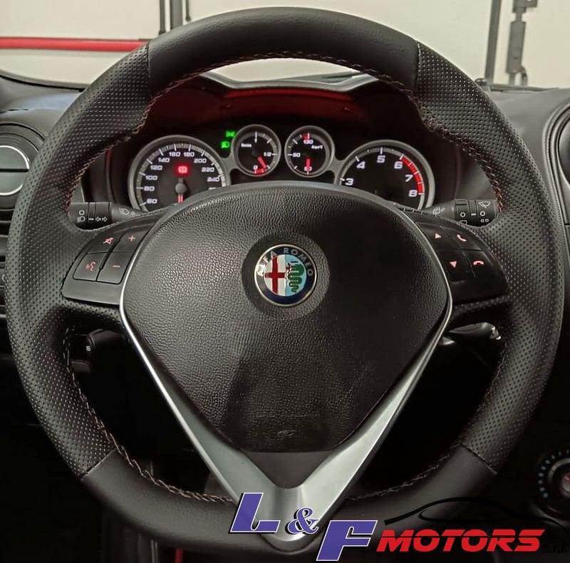 Alfa Romeo MiTo Distinctive OK NEOPATENTATI USATO SELEZIONATO