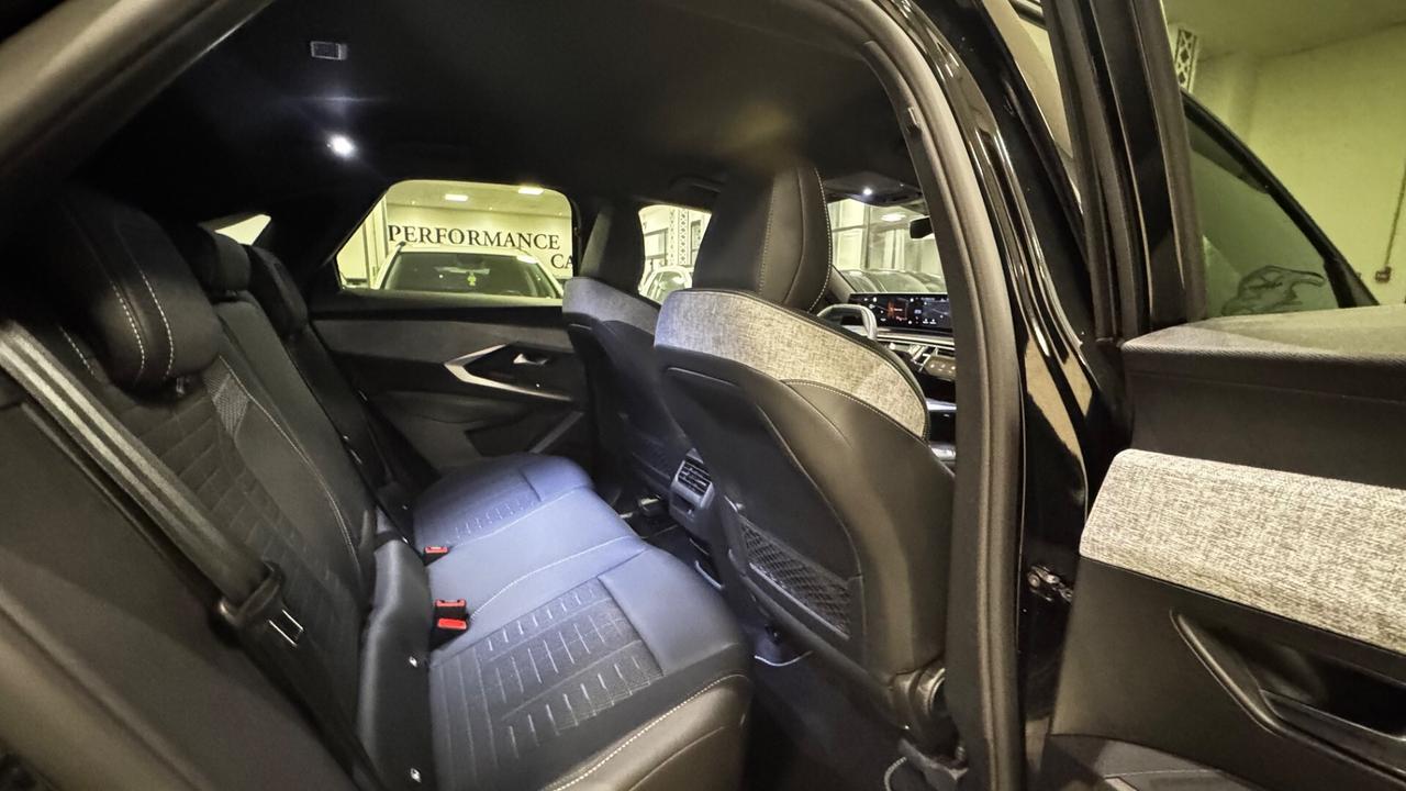 Peugeot 3008 Hybrid 136 e-DCS6 Allure