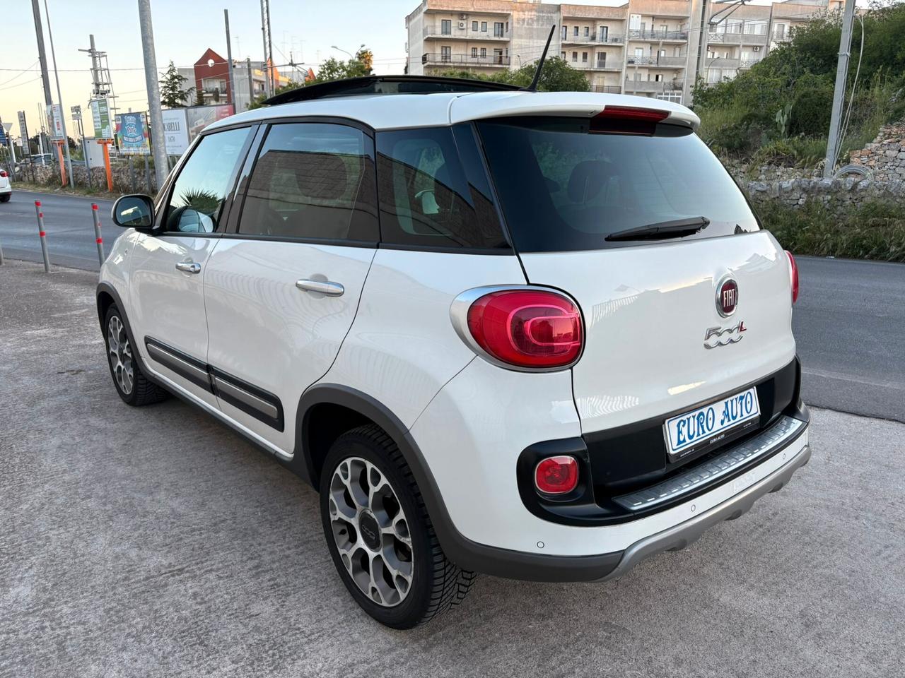 Fiat 500L 1.6 Multijet 105CV Trekking Tetto Apribile e panorama