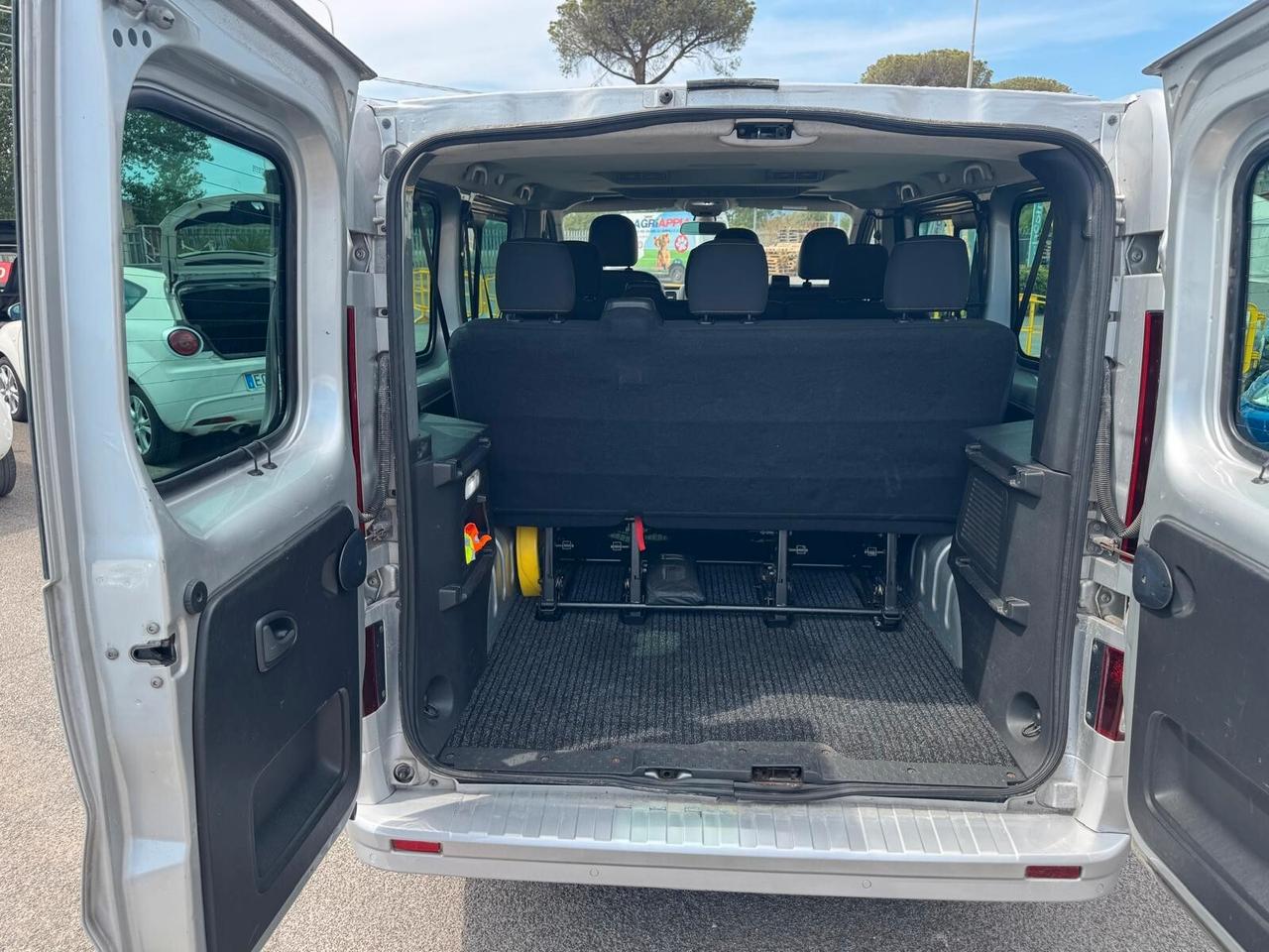 Opel Vivaro 27 1.6 CDTI BITURBO 140CV COMBI EDITION L1H1 2015