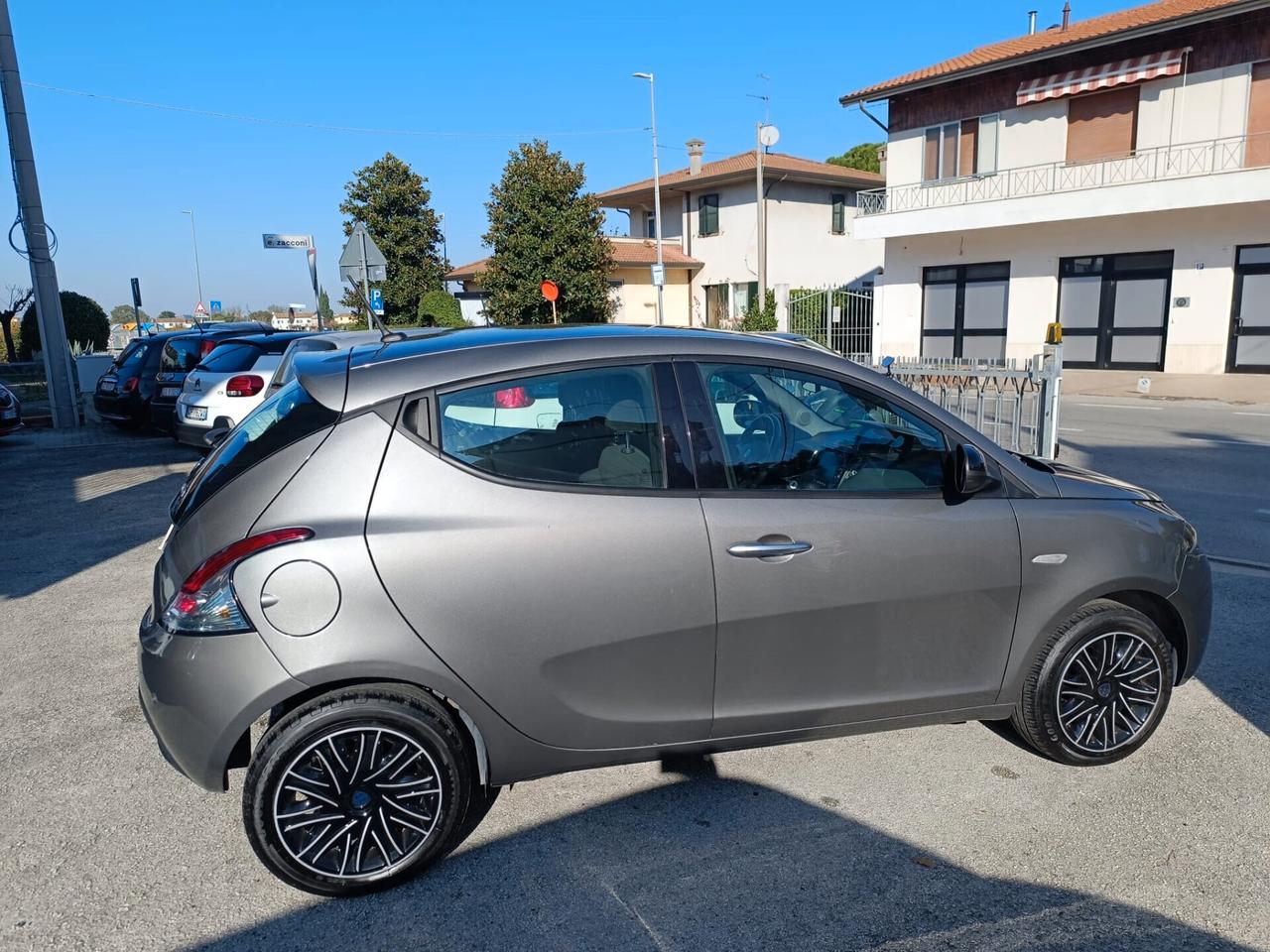 LANCIA YPSILON GOLD EDITION 1.0 70 cv HYBRID -PROMO NOVEMBRE GA FIN&SAFE-