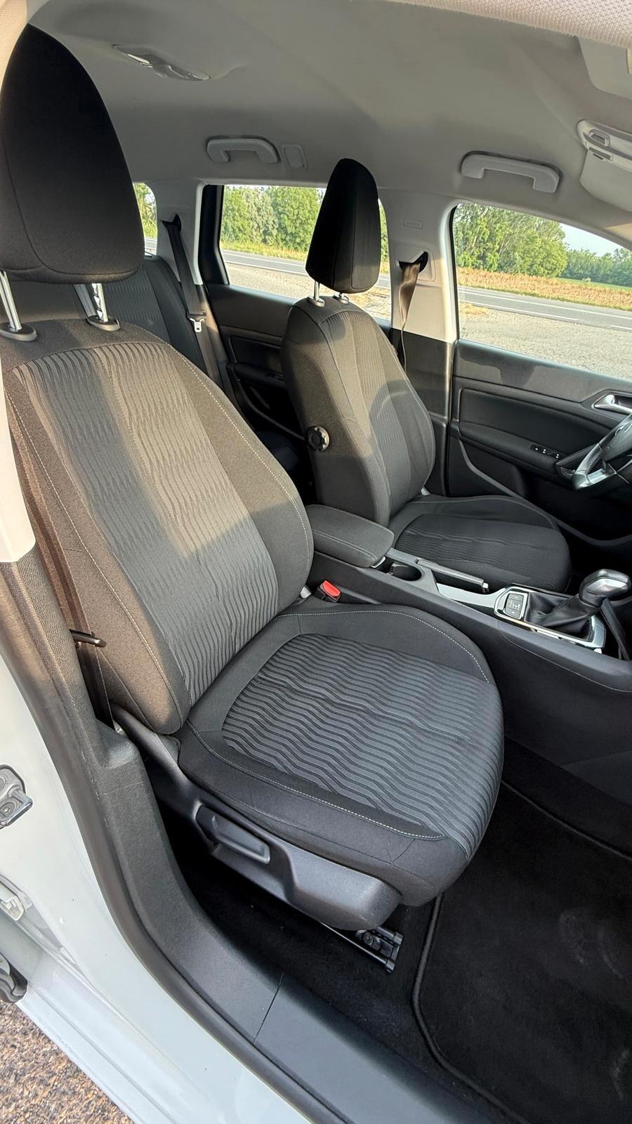 Peugeot 308 PEUGEOT 308SV IP6HDI