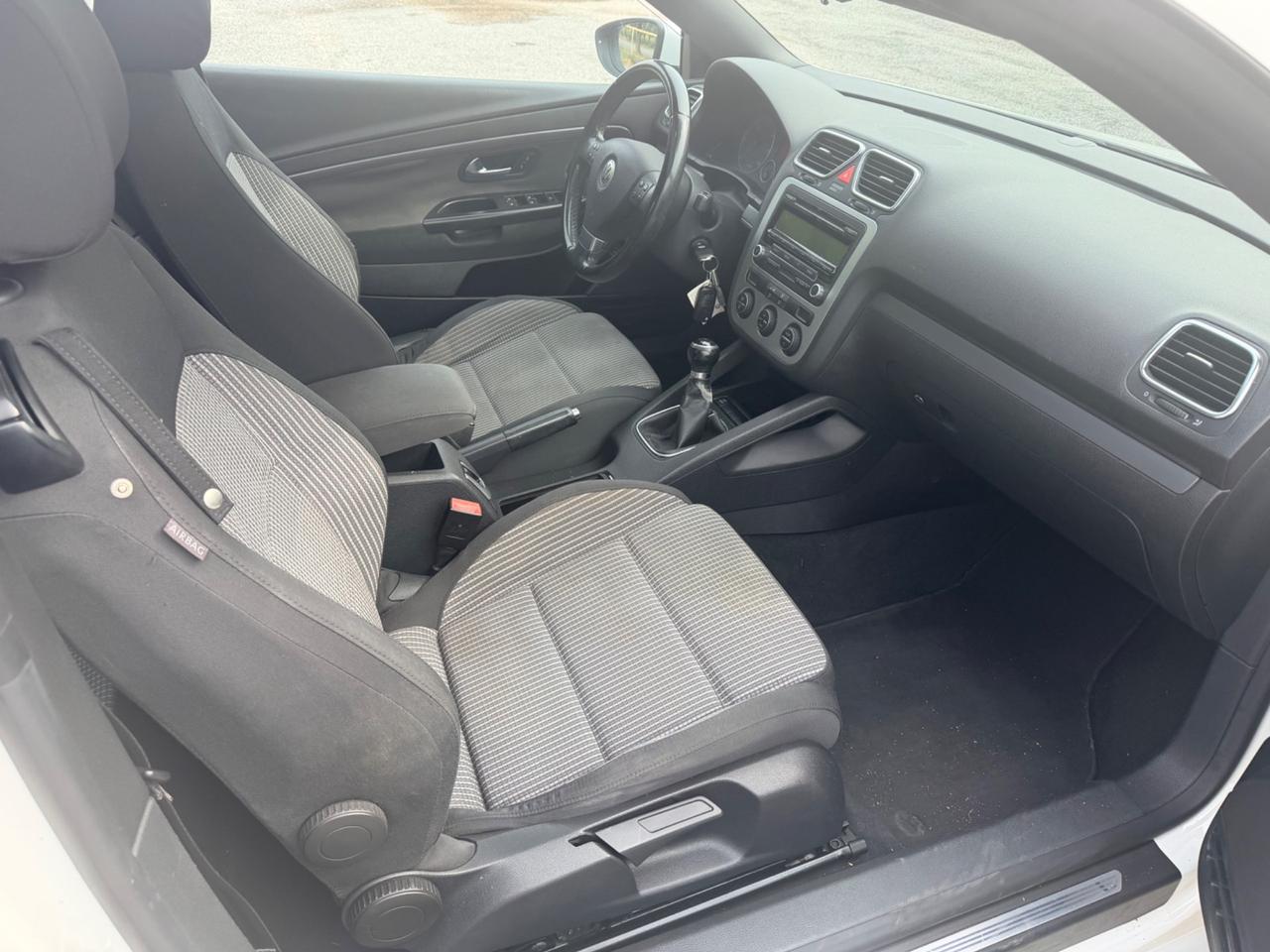 VW Eos 2.0 TDI 140cv Cabrio