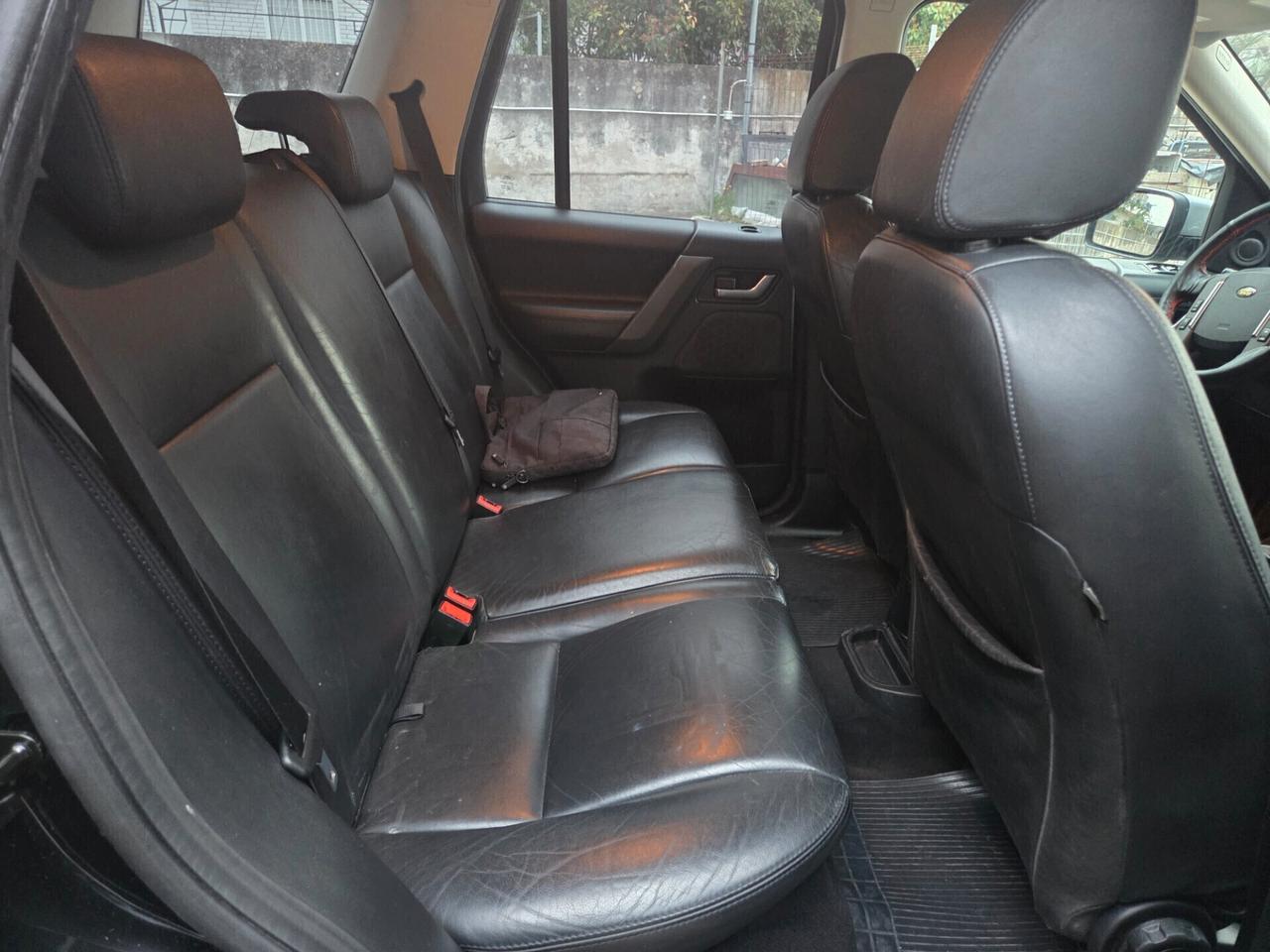 Land Rover Freelander 2.2 TD4 Gancio traino