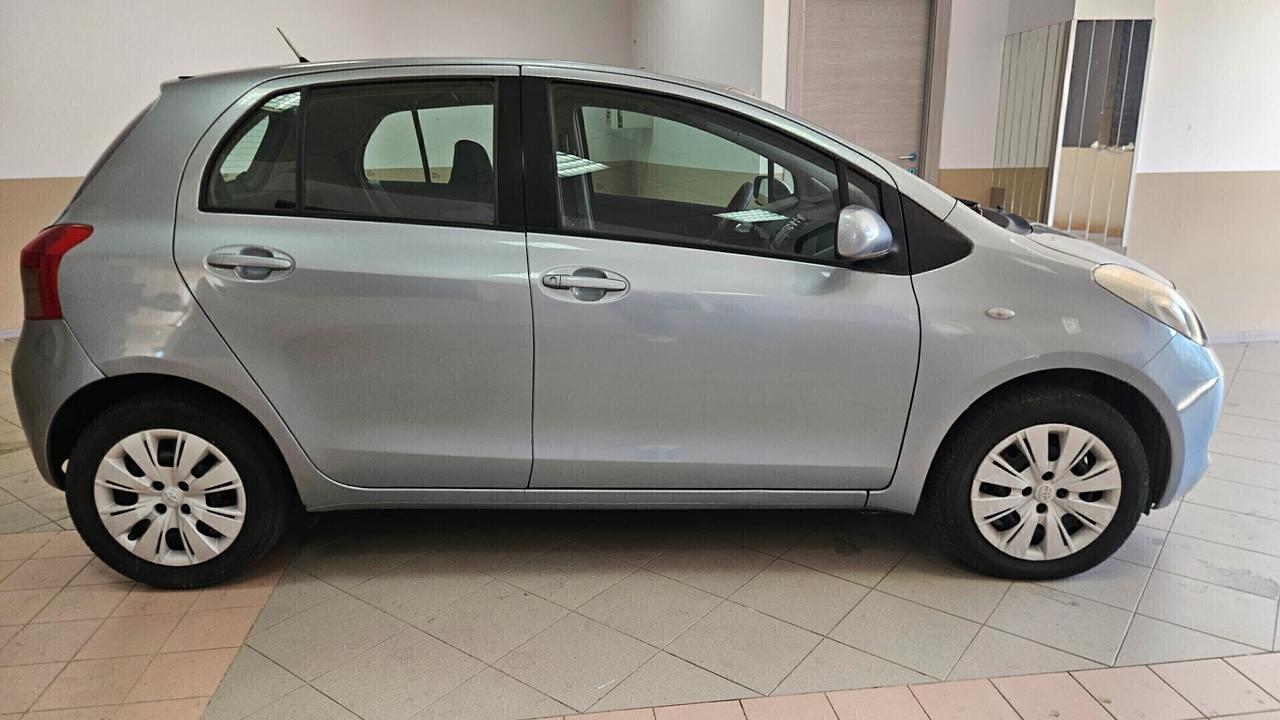 Toyota Aygo 1.0 12V VVT-i 5 porte