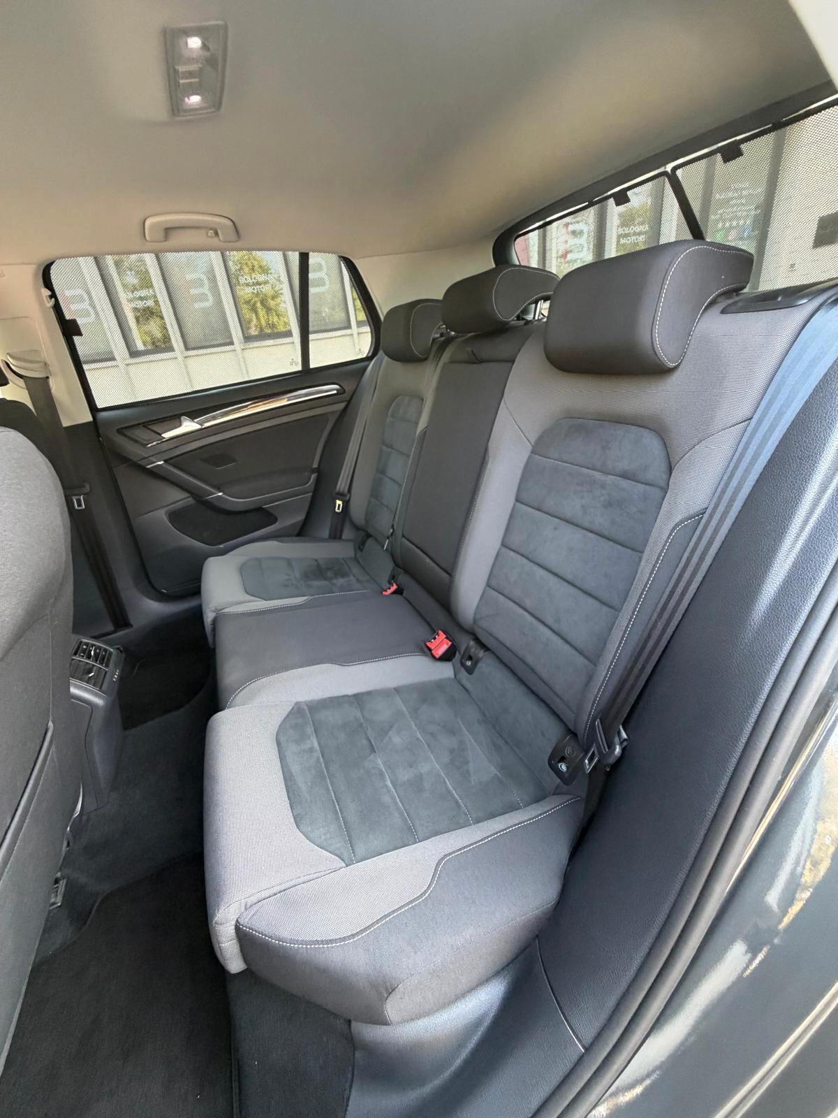Volkswagen Golf 2.0 TDI 5p. Highline BlueMotion Technology
