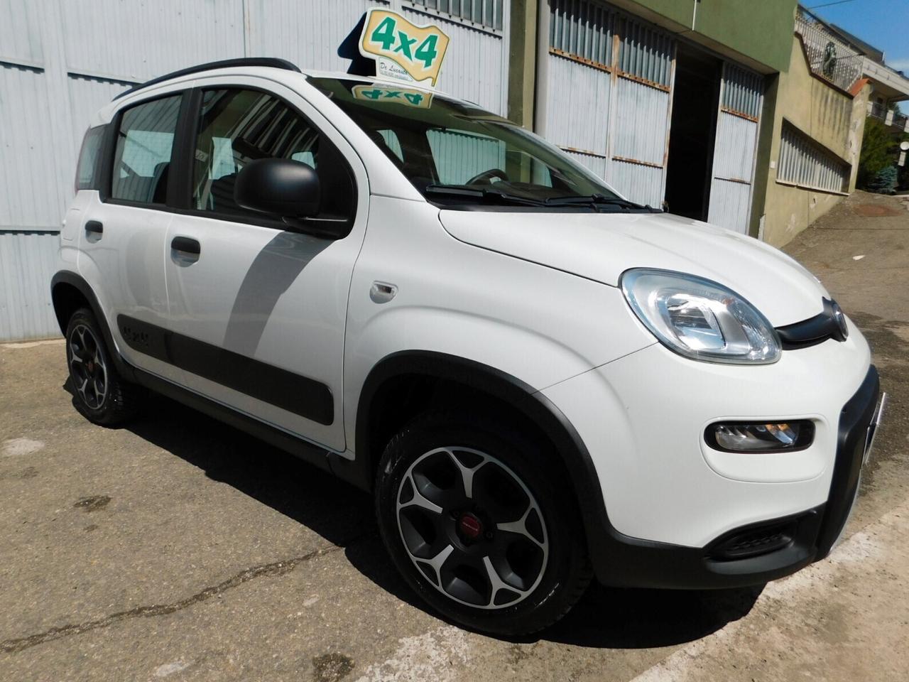 PANDA 4x4 0.9 TwinAir Turbo 86Cv Euro6 ELD 2020