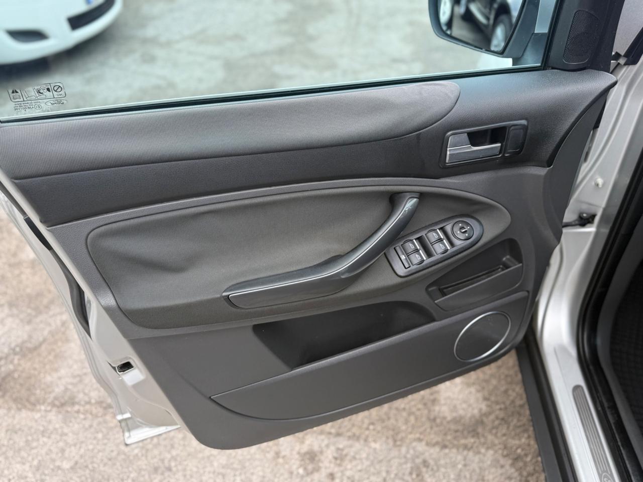 Ford Kuga 2.0 TDCi 136 CV 4WD Titanium DPF