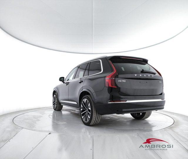 VOLVO XC90 B5 AWD Mild hybrid Benzina Ultra Bright 7 Sedili