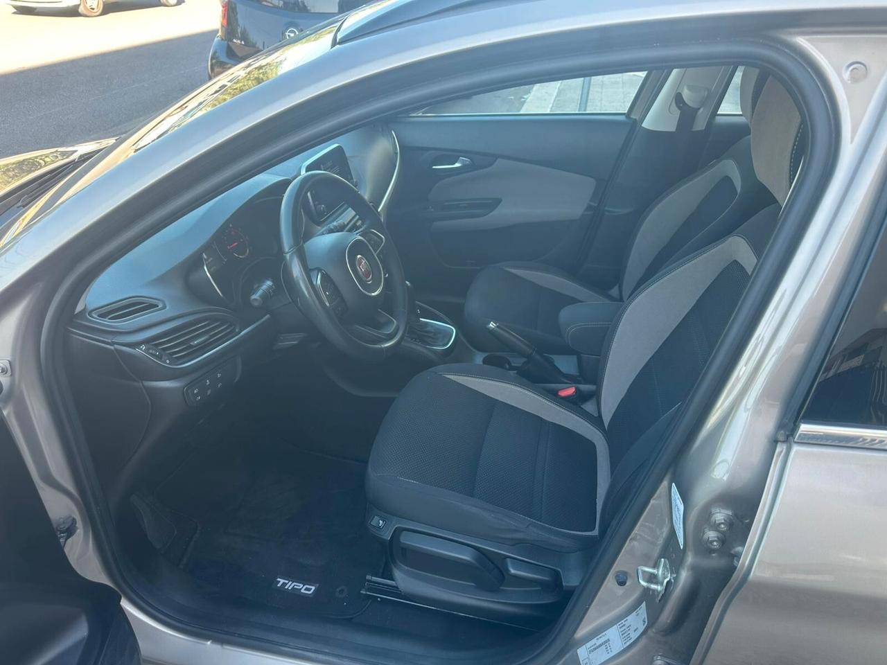 Fiat Tipo 1.6 Mjt S&S DCT 5 porte Lounge