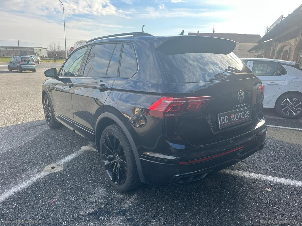 VOLKSWAGEN Tiguan 2.0 TDI 200CV SCR DSG 4MOT.R-Line RLINE/4MOTION