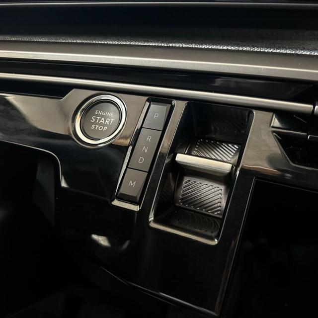 PEUGEOT 5008 Hybrid 145 e-DCS6 Allure