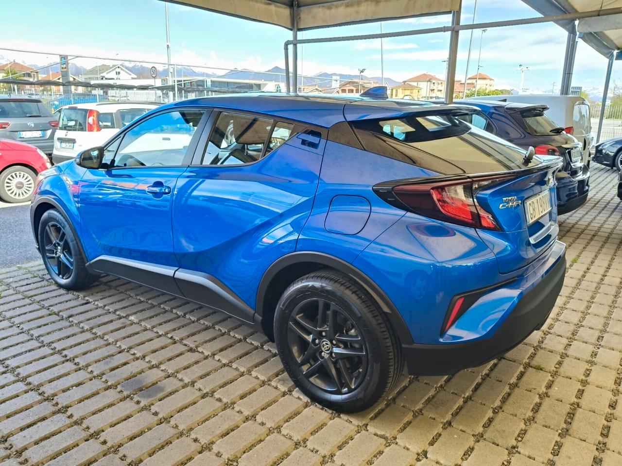 Toyota C-HR 1.8 Hybrid E-CVT Business