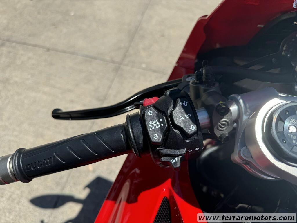 DUCATI PANIGALE V4 NUOVA PRONTA CONSEGNA