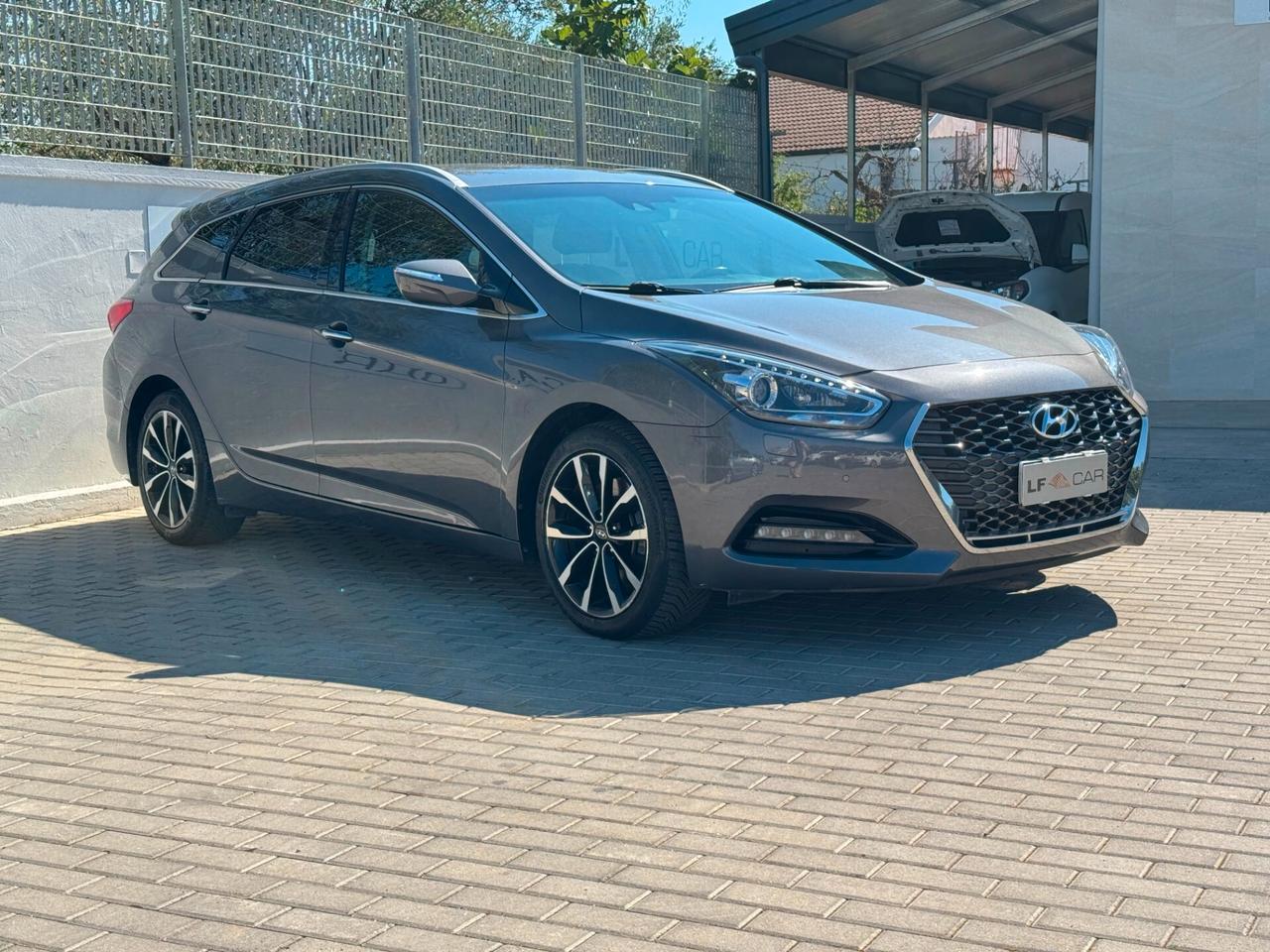 Hyundai i40 Wagon 1.6 CRDi DCT Business 136 cv