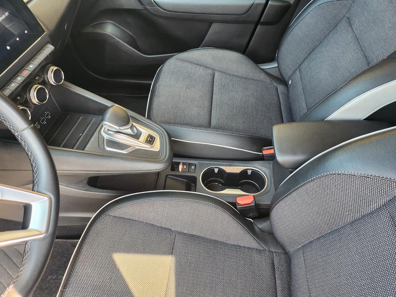 Renault Captur Plug-in Hybrid E-Tech 160 CV Intens