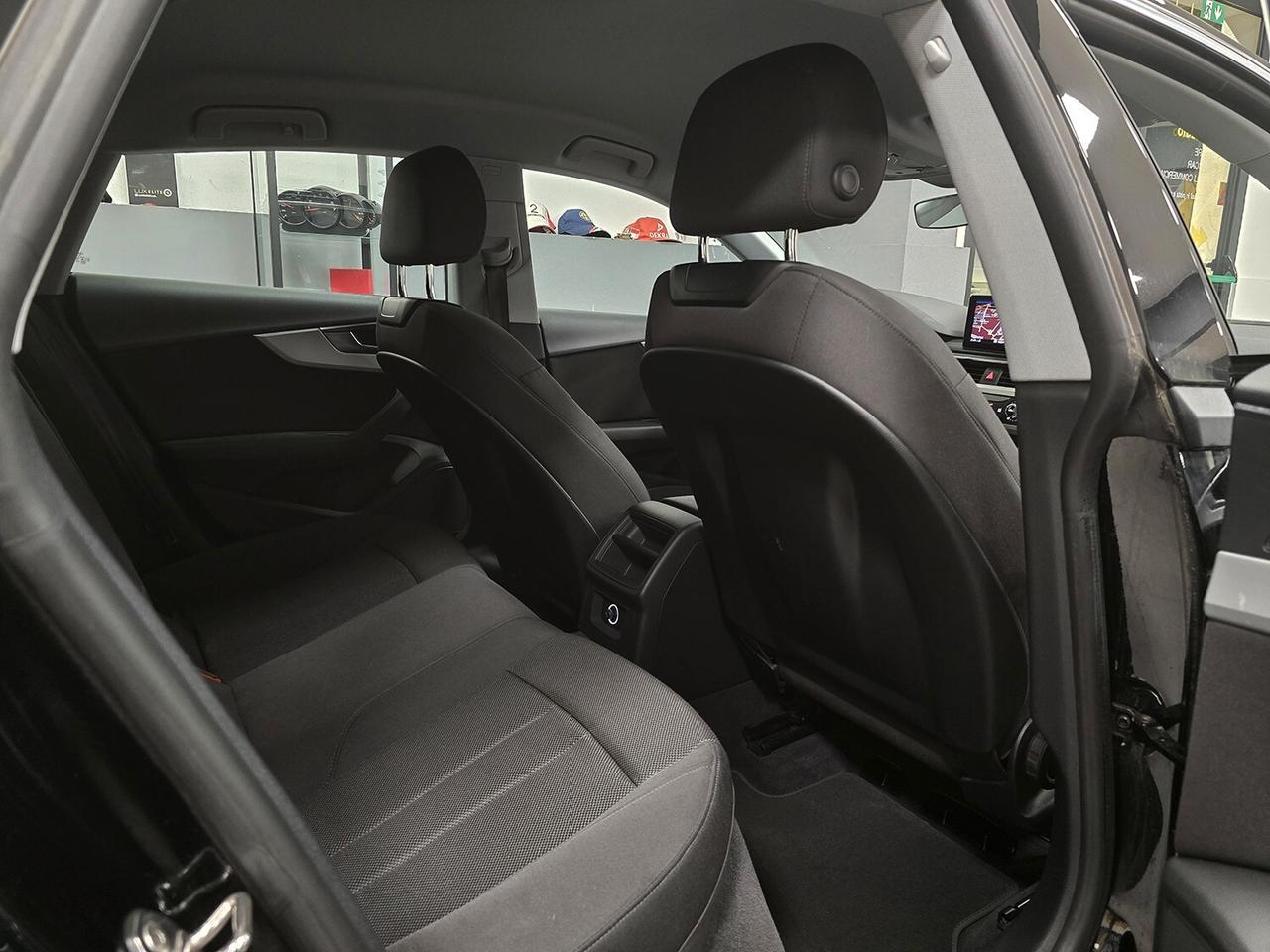 Audi A5 SPORTBACK 2.0 TFSI G-TRON SERVICE BOOK_MANUALE_KEYLESS