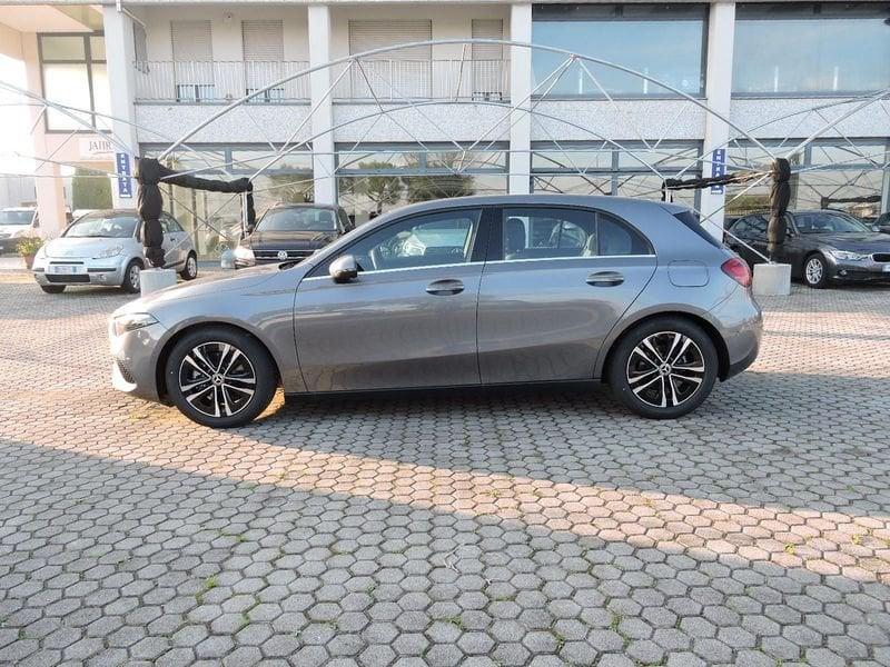 Mercedes-Benz Classe A A 180 Automatic Advanced KM ZERO