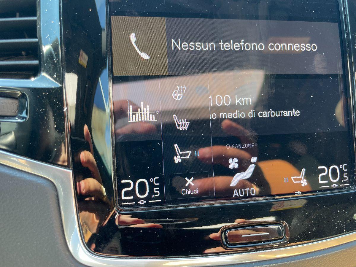 VOLVO - XC90 - B5AWD aut. 7 posti Plus Bright