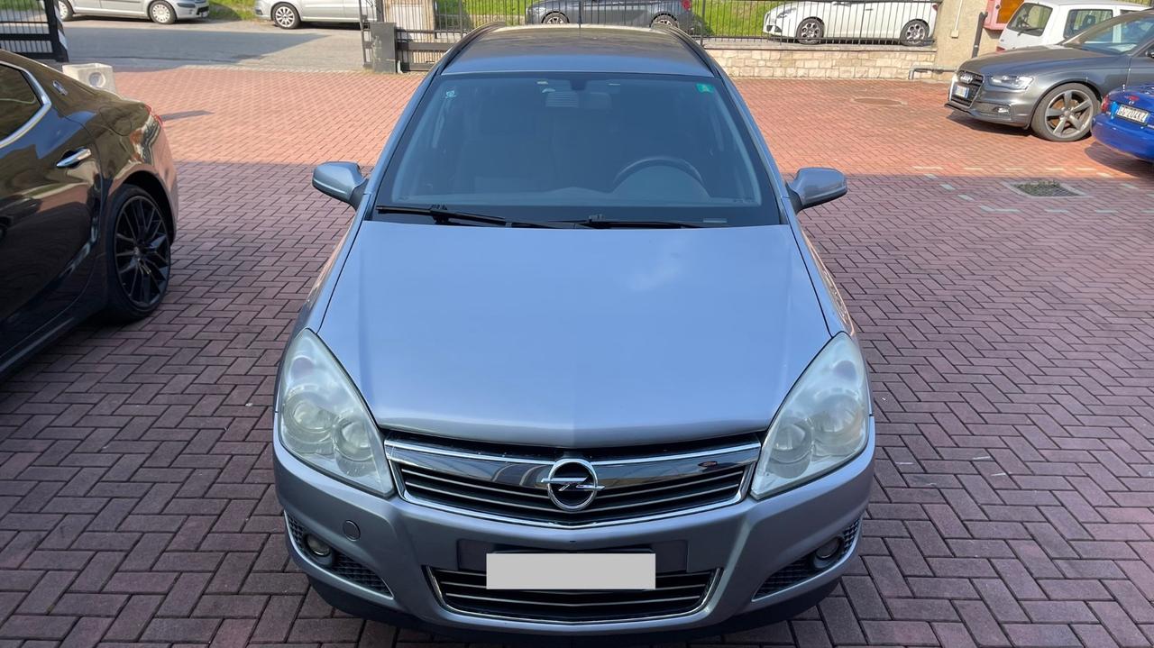Opel Astra 1.7 CDTI Station Wagon Cosmo