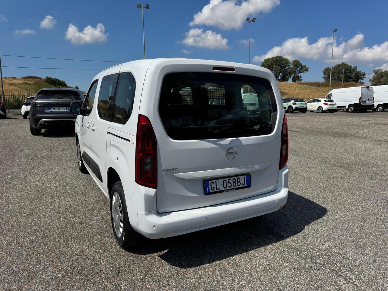 OPEL Combo cargo 1.5d 100cv d.cab. L2H1 Essentia mt6