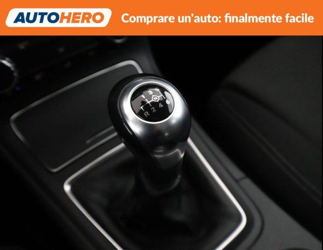 MERCEDES-BENZ B 180 d Business