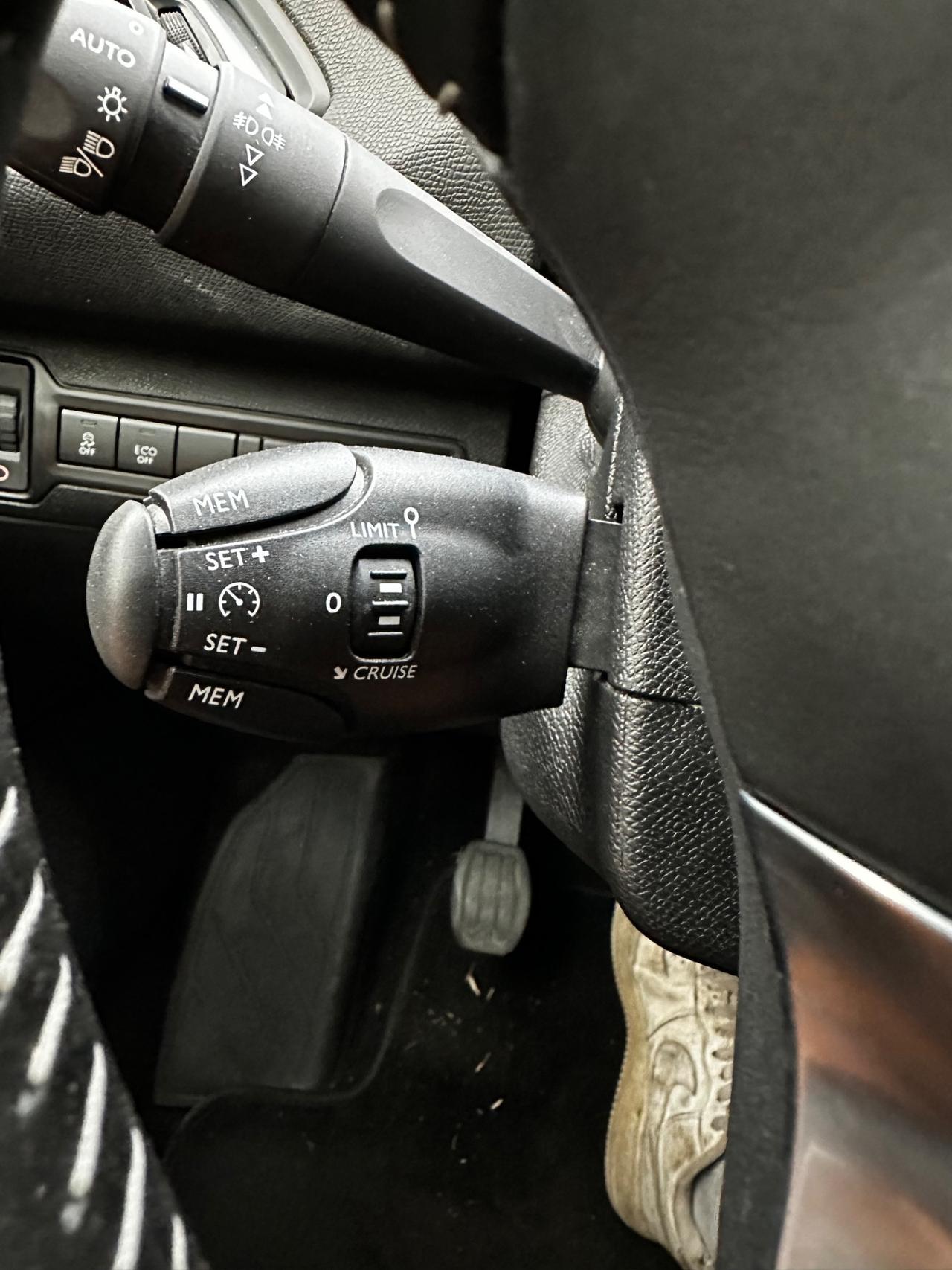 Peugeot 308 BlueHDi 100 S&S Access