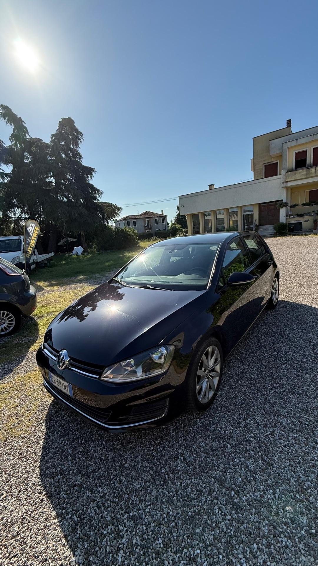 Volkswagen Golf 2.0 TDI 5p. Highline BlueMotion Technology
