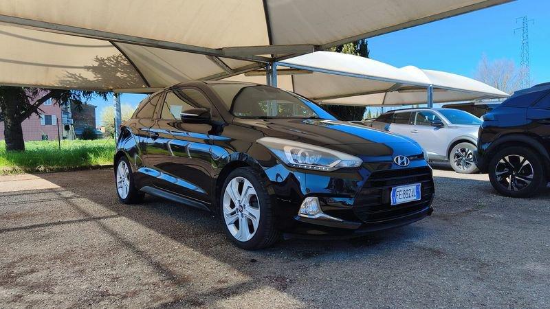 Hyundai i20 1.2 MPI 84cv Coupe Sport
