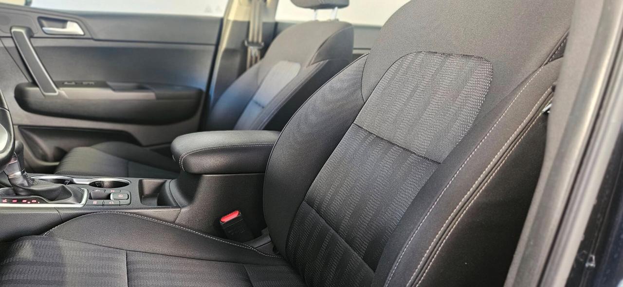 Kia Sportage 1.6 CRDI 136 CV DCT7 Diesel/Elettrico 2WD Mild Hybrid Business Class