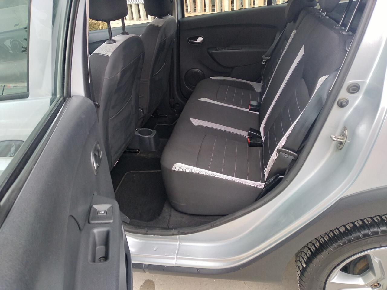 Dacia Sandero Stepway 1.5 Blue dCi 95 CV Comfort