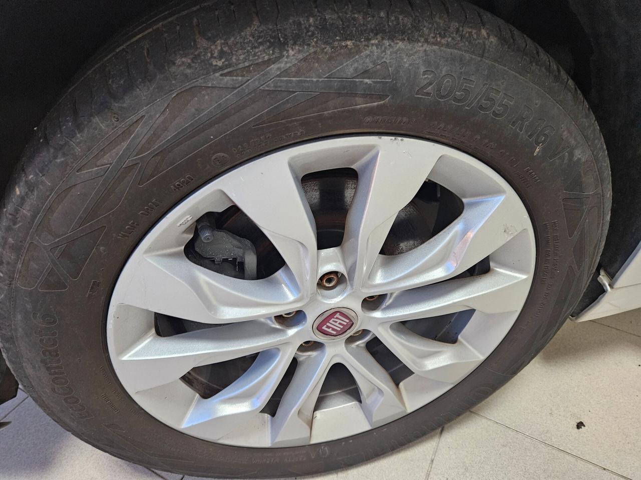 Fiat Tipo 1.3 Mjt S&S SW Lounge