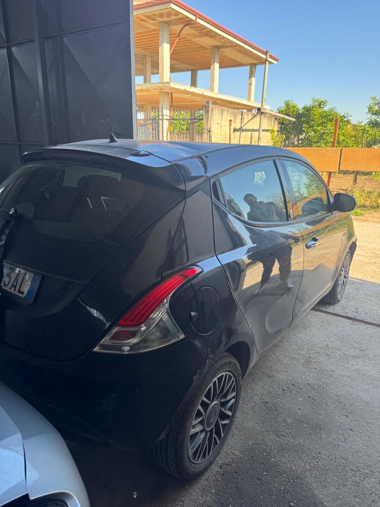 Lancia Ypsilon 1.2 69 CV 5 porte GPL Ecochic Gold