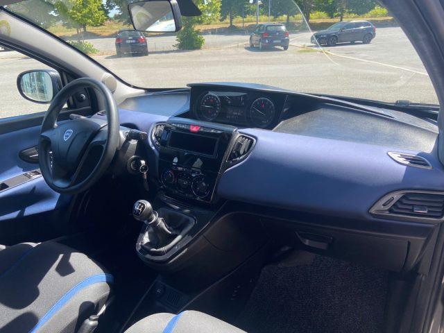LANCIA Ypsilon 1.2 69 CV 5P. Silver
