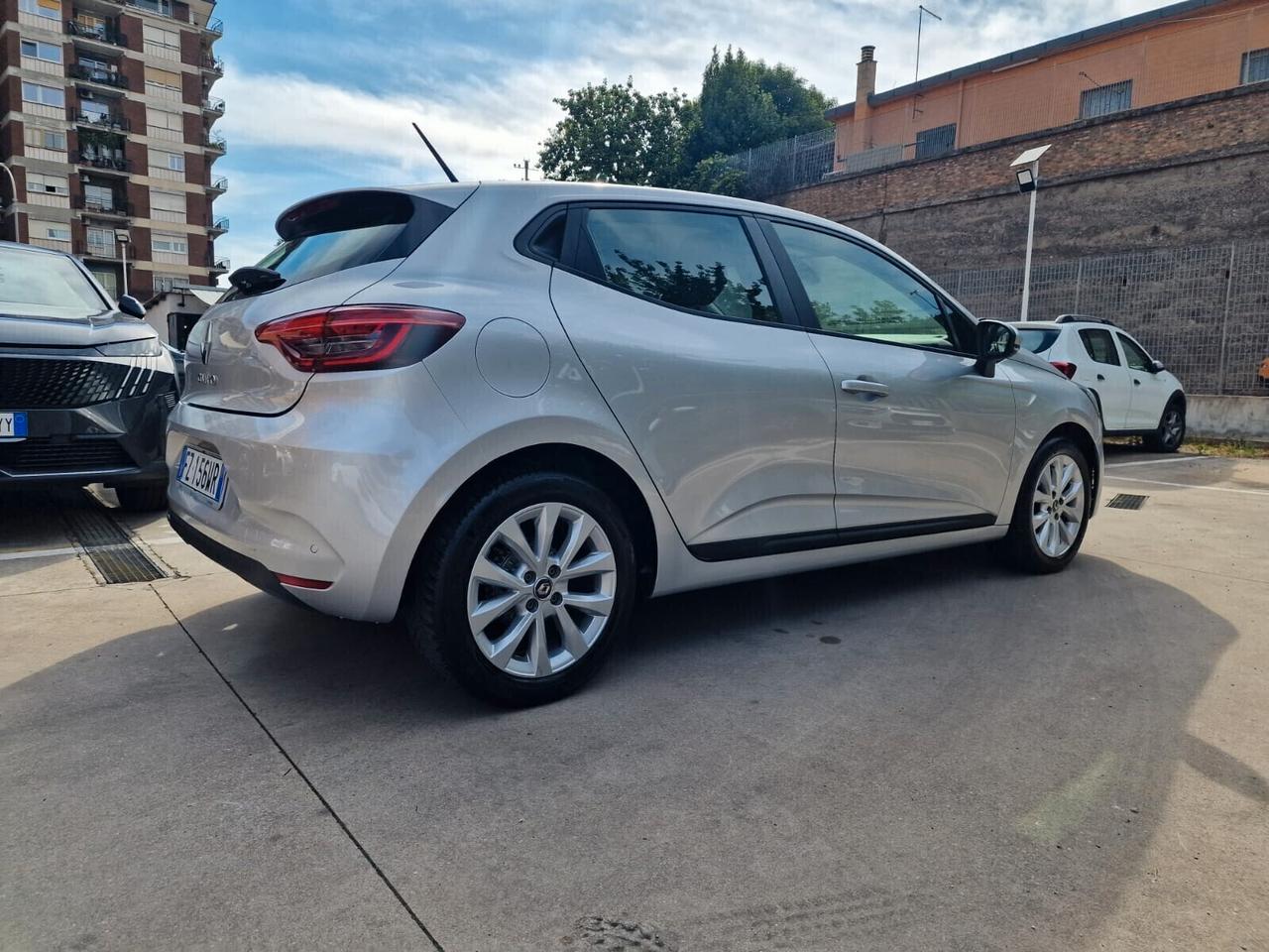 Renault Clio TCe 100 CV 5 porte Business