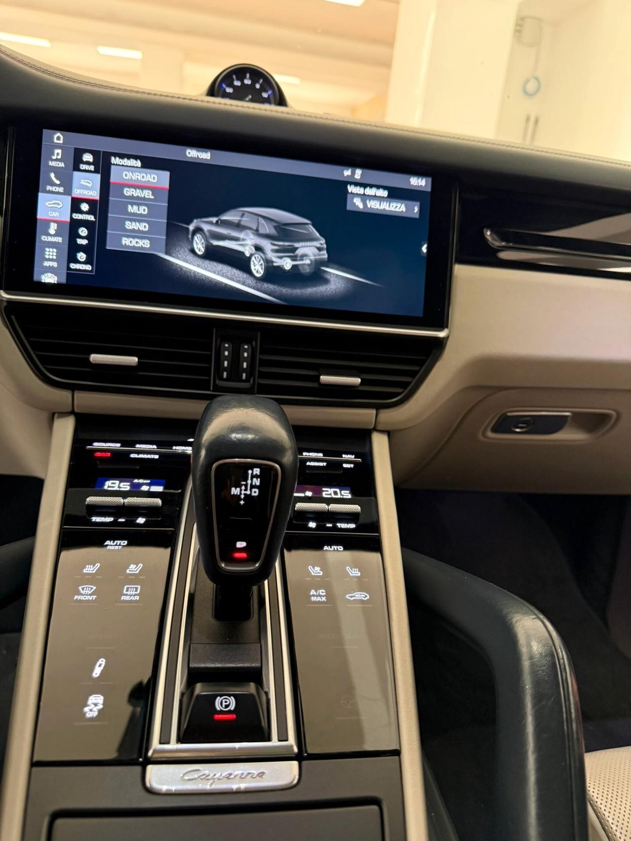 Porsche Cayenne 3.0 V6