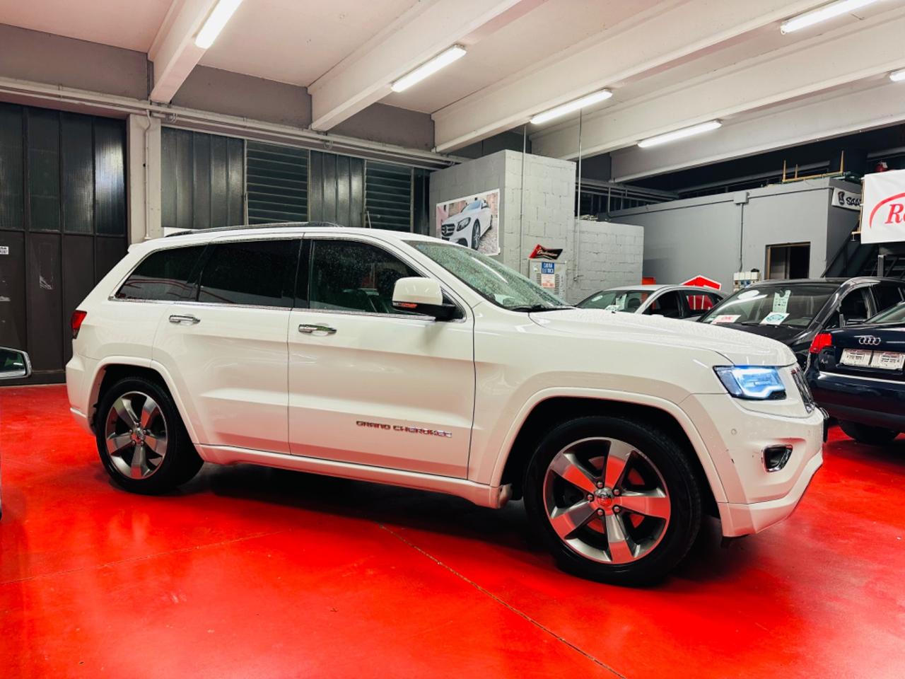 Jeep Grand Cherokee 3.0 V6 CRD 250 CV Multijet II Overland