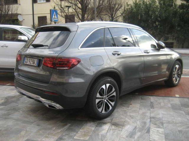 MERCEDES-BENZ GLC 220 D 4MATIC SPORT
