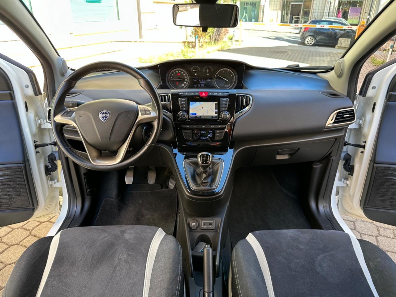 Lancia Ypsilon 1.3 MJT 16V 95 CV 5 porte S&S Mya