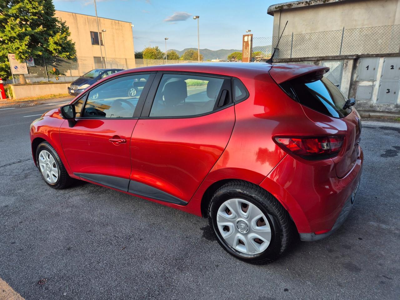 Renault Clio 1.2 75CV GPL 5 porte Wave