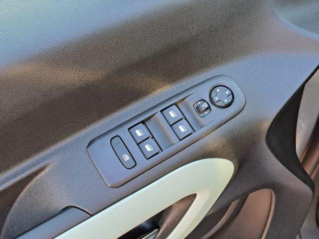 CITROEN Berlingo BlueHDi 100 XL Shine 7 POSTI