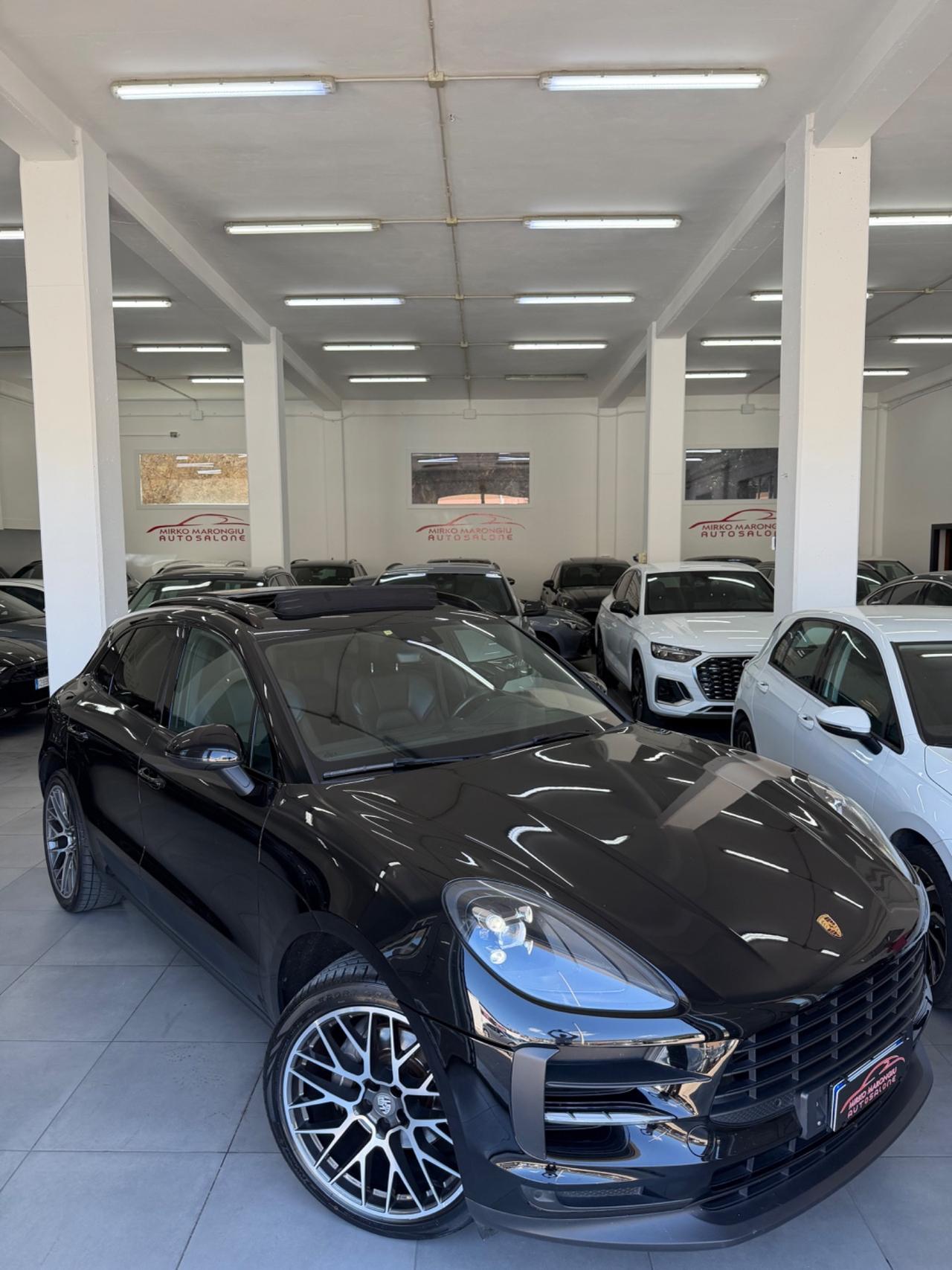 Porsche Macan 2.0 245 TETTO FULL finanziabile