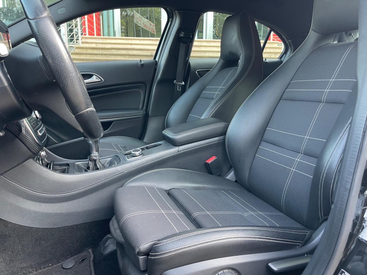 Mercedes-benz A 180 A 180 d Sport