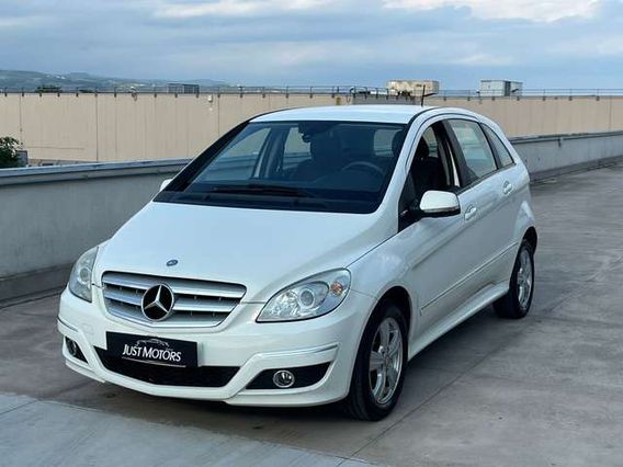 Mercedes-Benz B 170 NGT BlueEFFICIENCY Chrome