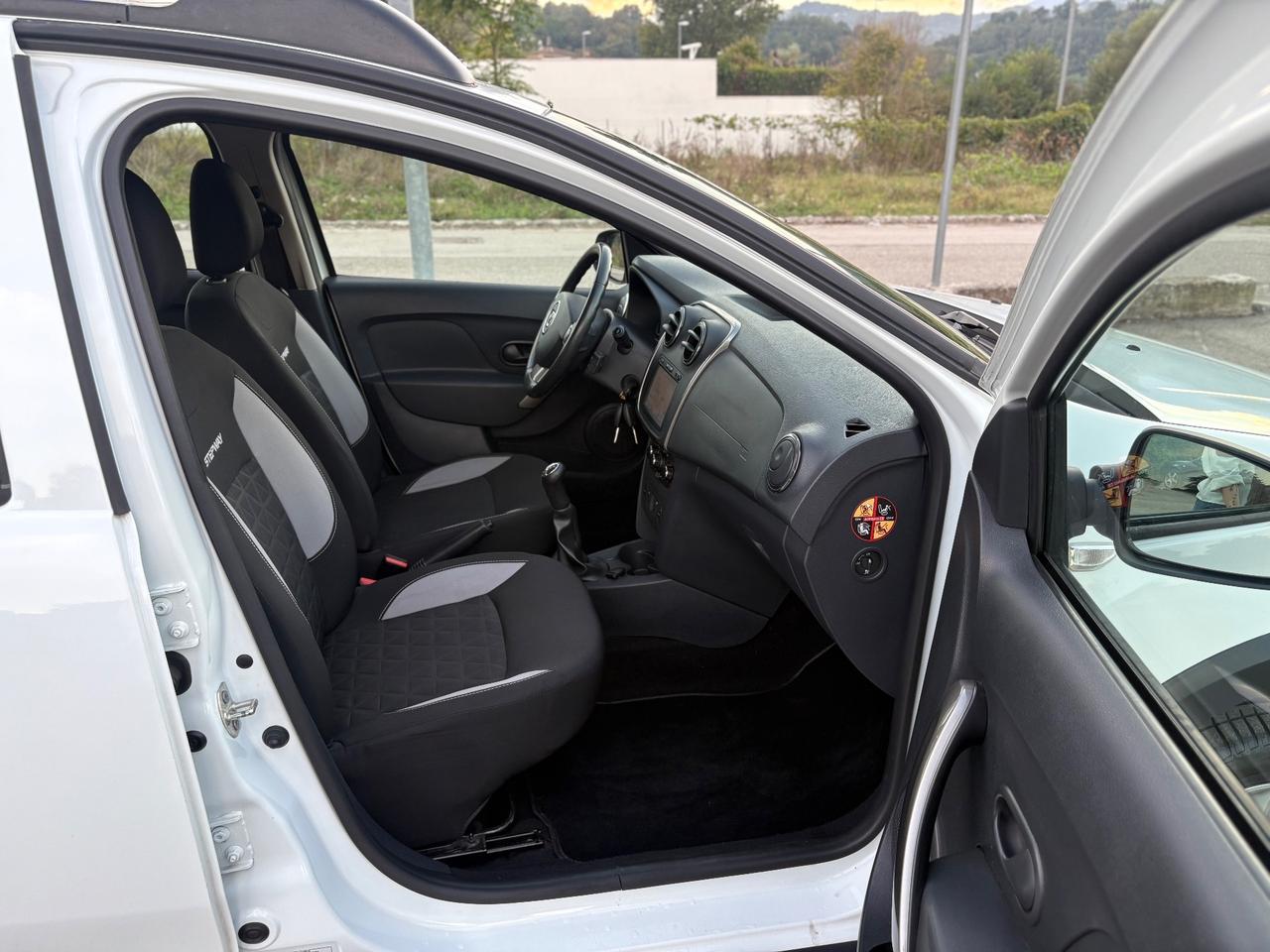 Dacia Sandero Stepway 0.9 TCe 90 CV FULL/NAV