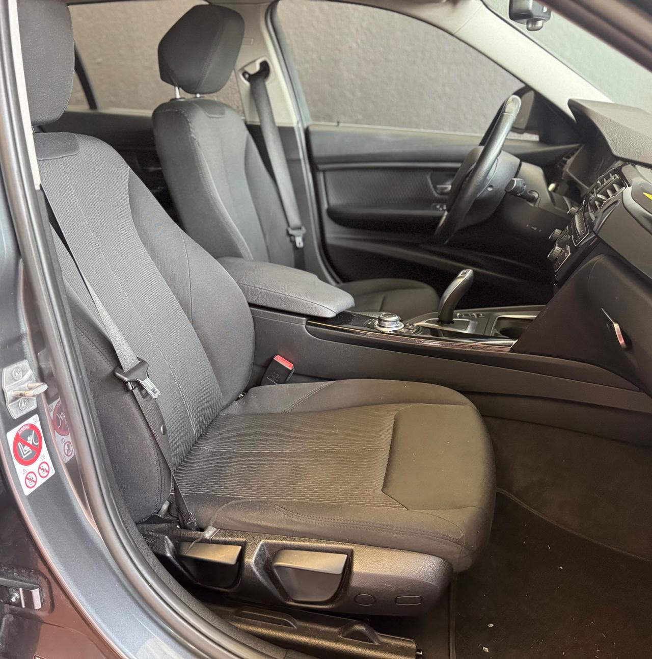 Bmw 116 116d 5p. Advantage