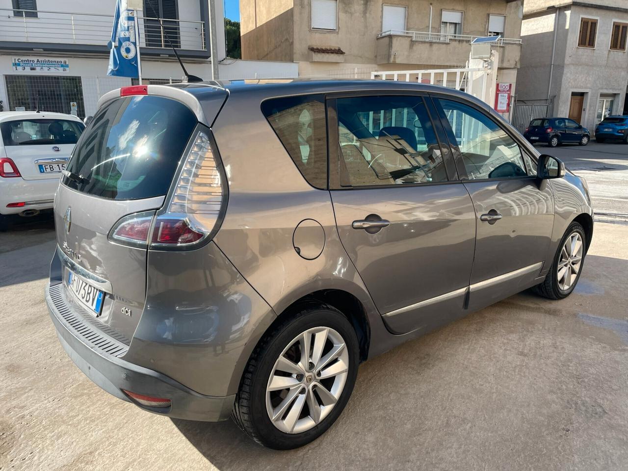 RENAULT SCENIC XMOD 1.5dCi 110CV